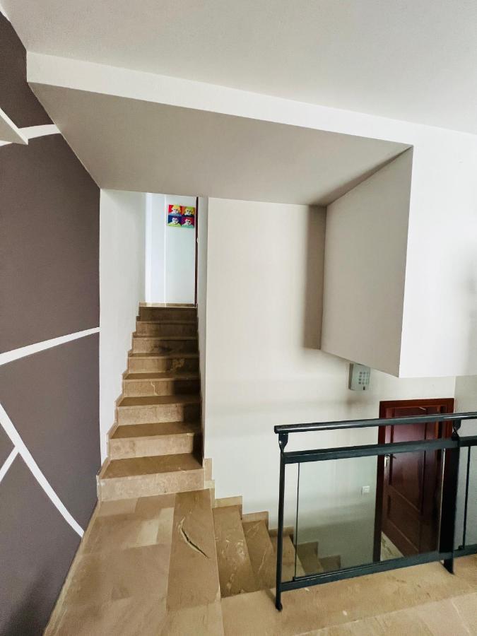 루세나 Japi Duplex 아파트 외부 사진
